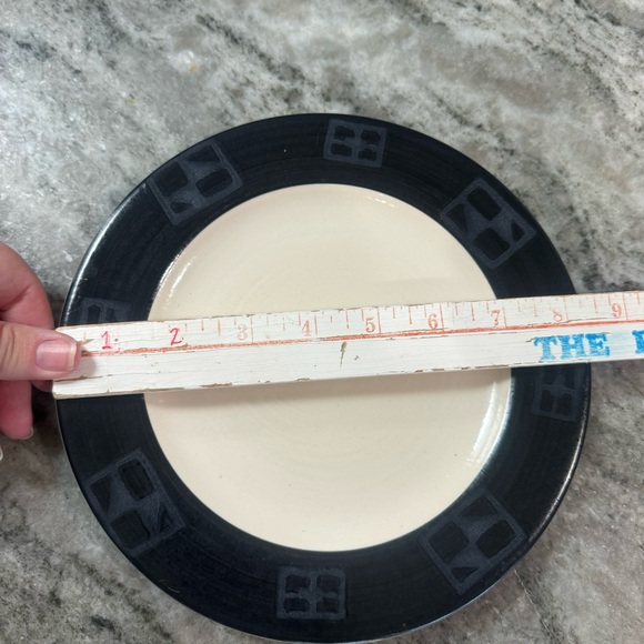 Tre Ci 8.5” High Strength Earthenware Plate Replacement - Picture 7 of 7